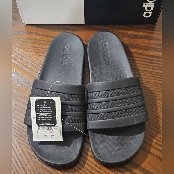 Adidas Adilette Comfort Slides - Black - Picture 1 of 3